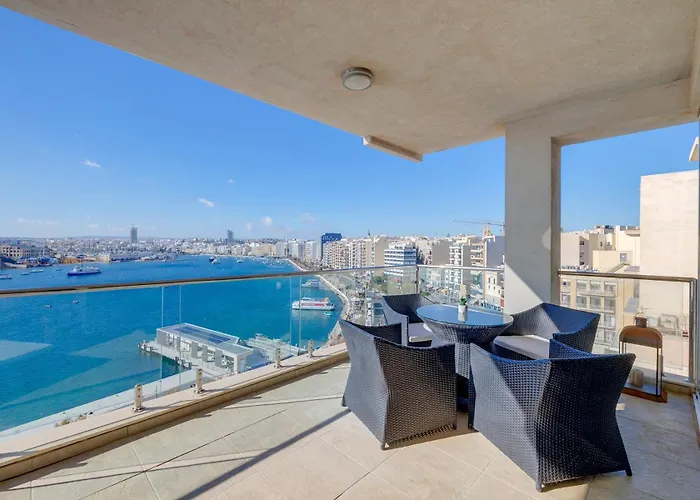 Valletta Skyline Serenity Luxury Harbour Views