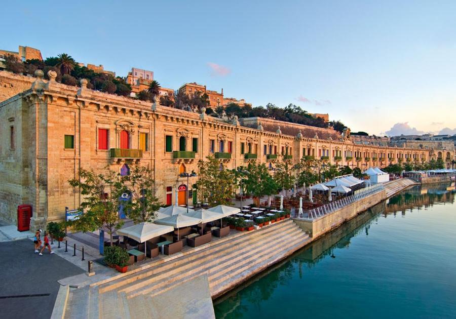 Valletta Skyline Serenity Luxury Harbour Views