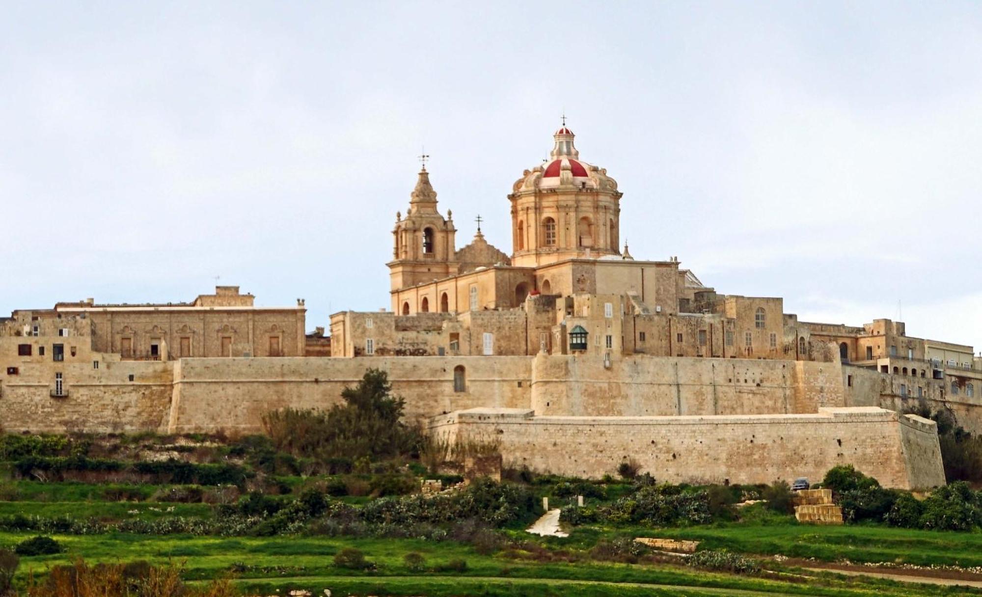 Valletta Skyline Serenity Luxury Harbour Views Sliema
