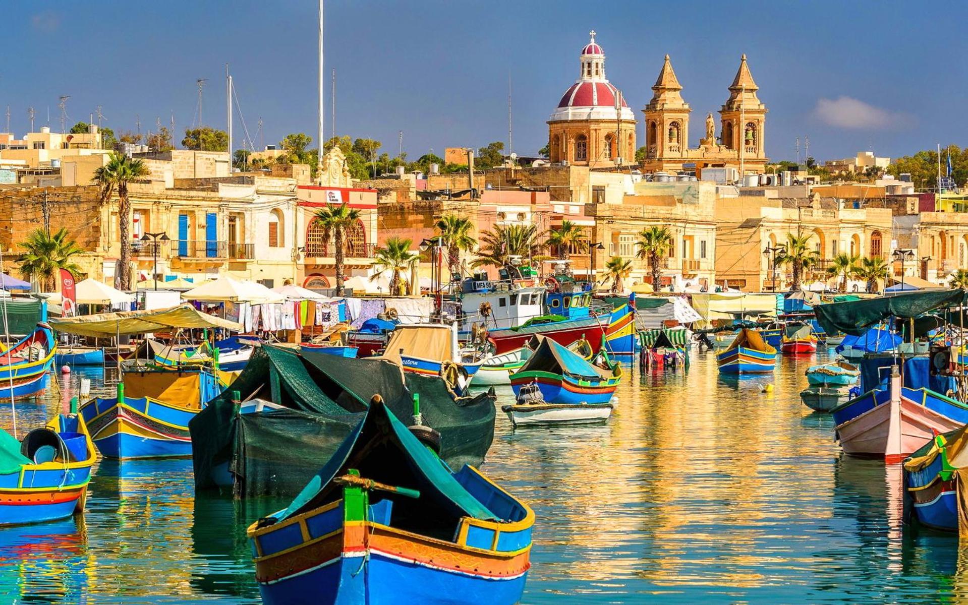 Valletta Skyline Serenity Luxury Harbour Views Sliema